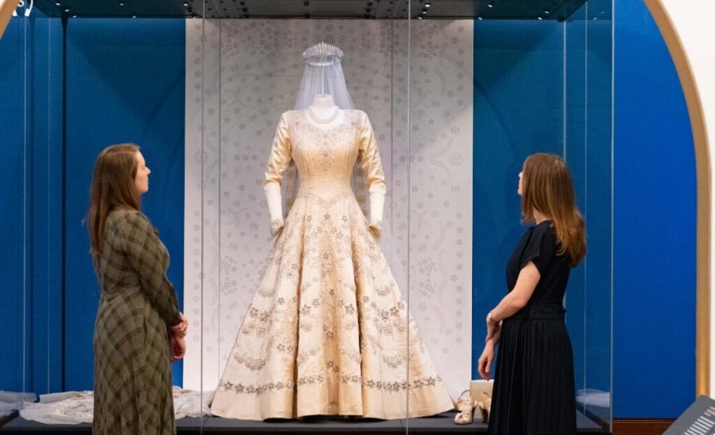 Queen Elizabeth II ‘Her Life in Style’ Exhibition Extended to April 2027 Queen Elizabeth II ‘Her Life in Style’ Exhibition Extended to April 2027