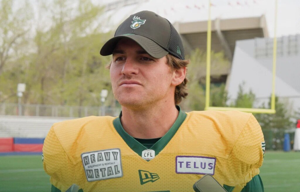 ‘Quite embarrassing’: Cody Fajardo takes Edmonton Elks’ offence to task for poor scrimmage performance 'Quite embarrassing': Cody Fajardo takes Edmonton Elks' offence to task for poor scrimmage performance