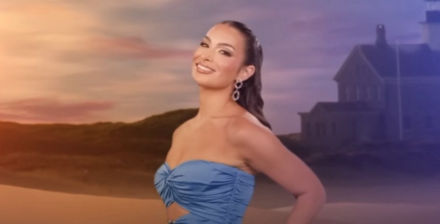 ‘RHORI’ Ashley Iaconetti Slams Kelsey’s Claims She ‘Ignores’ Cast 'RHORI' Ashley Iaconetti Slams Kelsey's Claims She 'Ignores' Cast