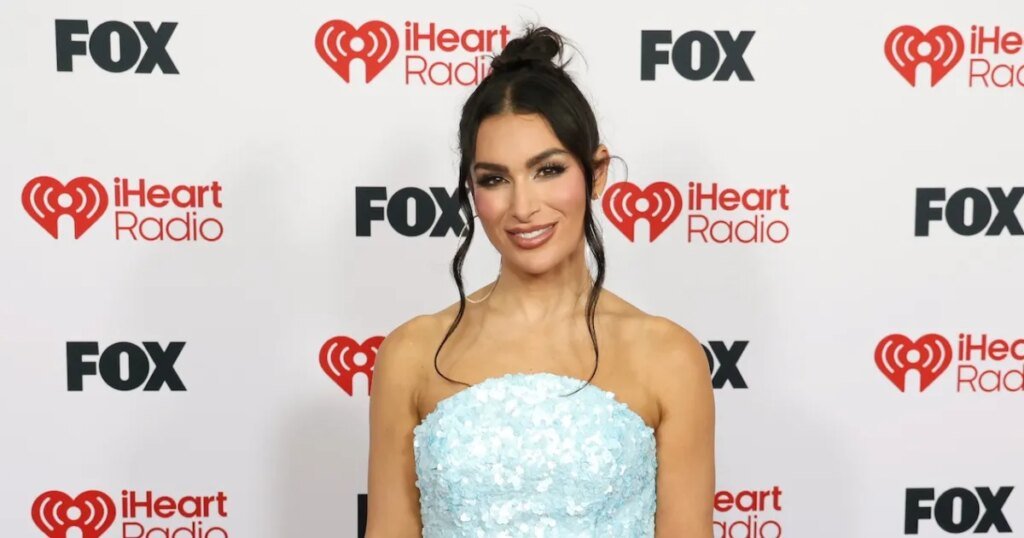 RHORI Star Ashley Iaconetti Denies Nose Job Rumors