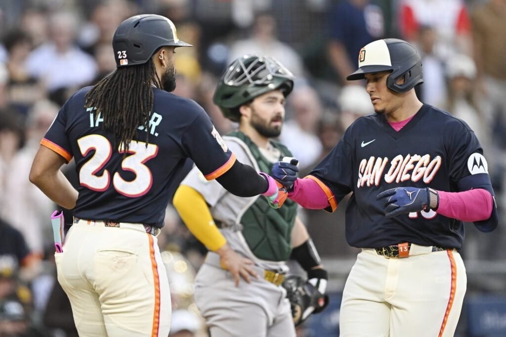 Ramon Laureano swats tiebreaking HR as Padres down A’s Ramon Laureano swats tiebreaking HR as Padres down A's