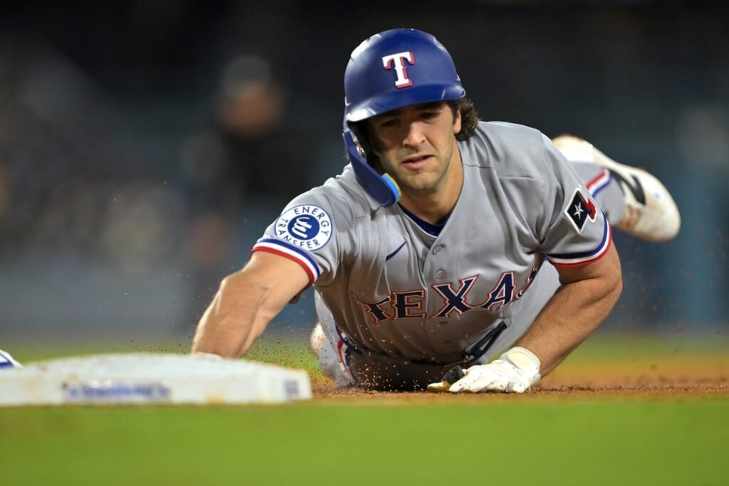 Rangers 2B Josh Smith battling viral meningitis