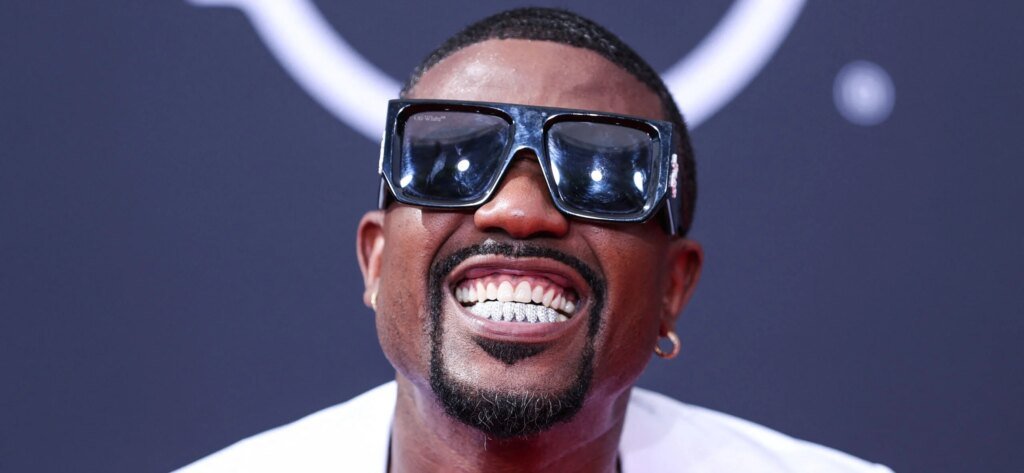 Ray J Checks Into Hospital After Embarrassing Knockout Ray J Checks Into Hospital After Embarrassing Knockout