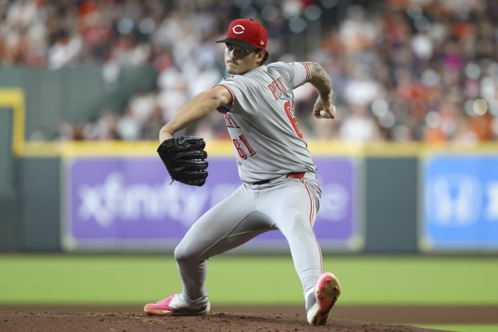 Reds recall former first-rounder Chase Petty to face Cubs