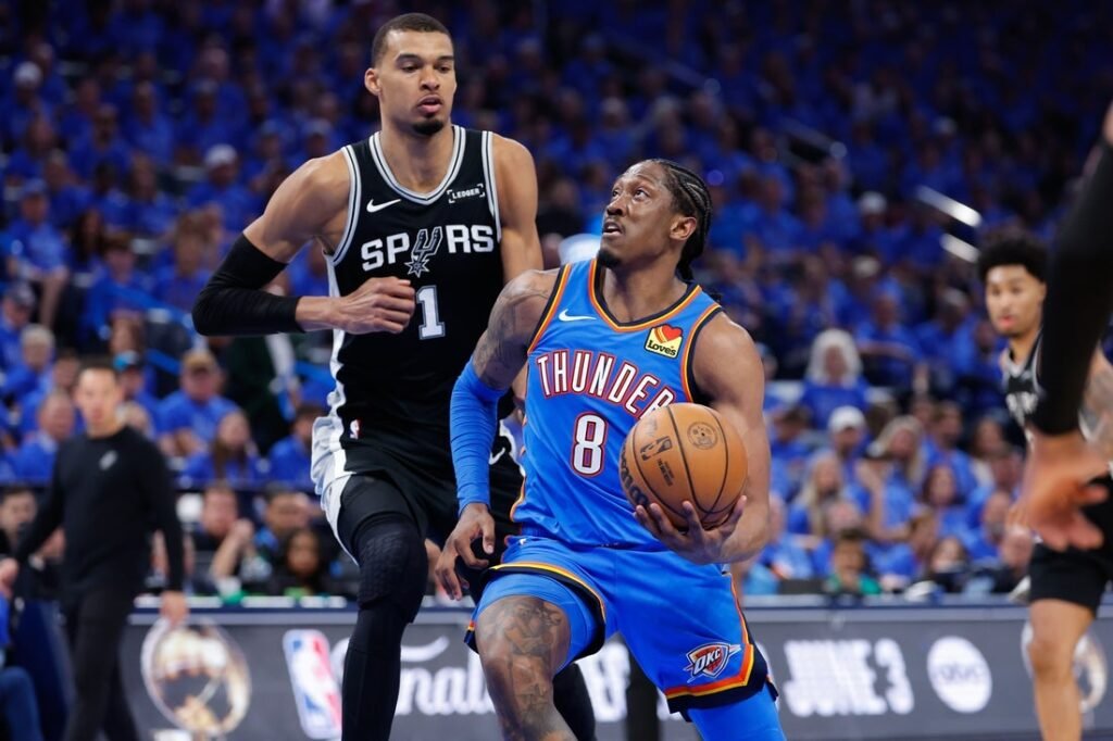 Report: Status for Thunder’s Jalen Williams (hamstring) is game-to-game Report: Status for Thunder's Jalen Williams (hamstring) is game-to-game