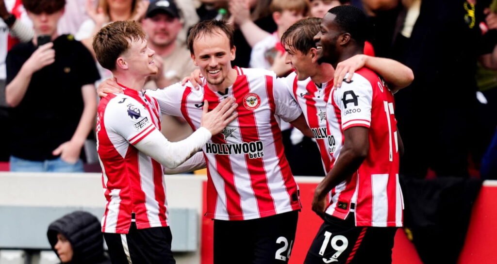 Report, result and goals as visitors hit with Hammer blow in relegation fight Report, result and goals as visitors hit with Hammer blow in relegation fight