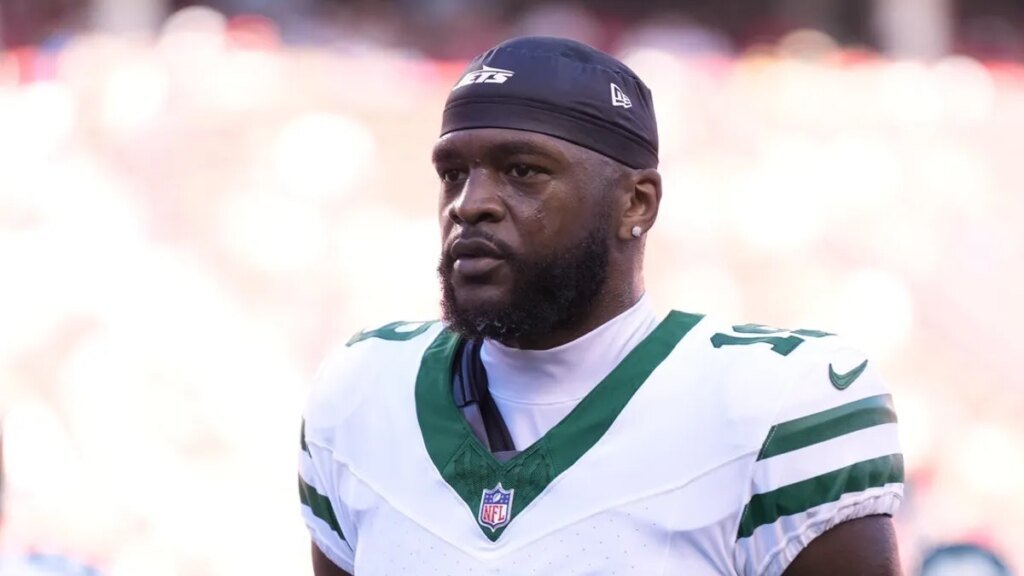 Reports: Jets trading WR Irvin Charles to Seahawks Reports: Jets trading WR Irvin Charles to Seahawks