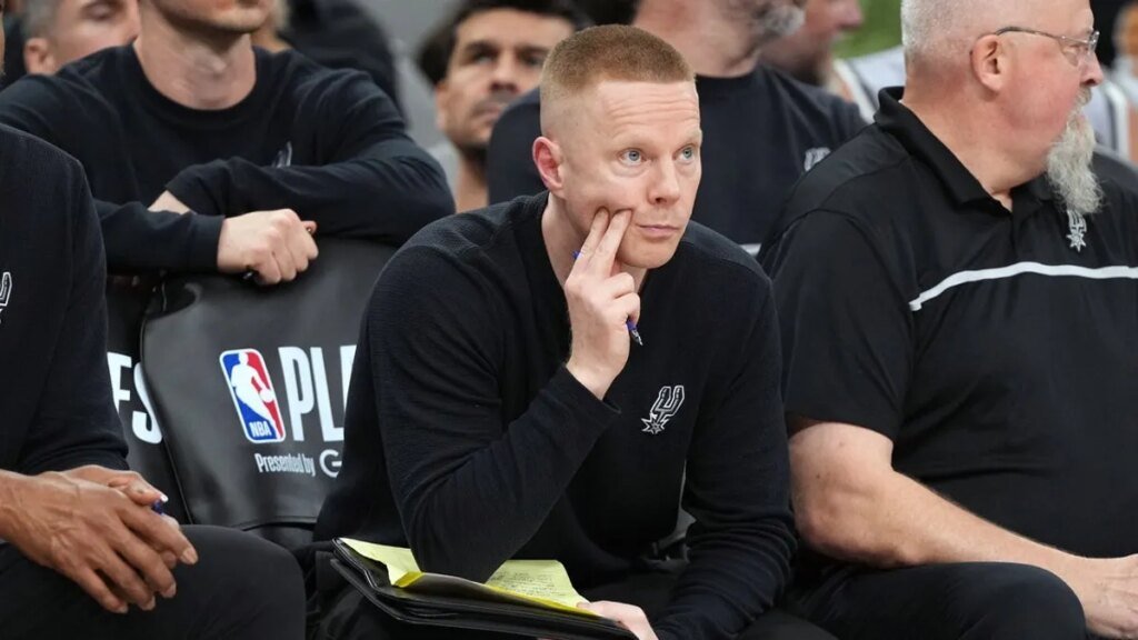 Reports: Magic pick Spurs assistant Sean Sweeney as next head coach
