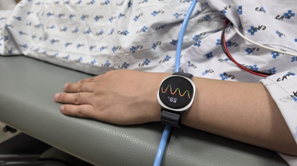 Samsung Says Its Galaxy Watch Can Predict Fainting With 'High Accuracy'