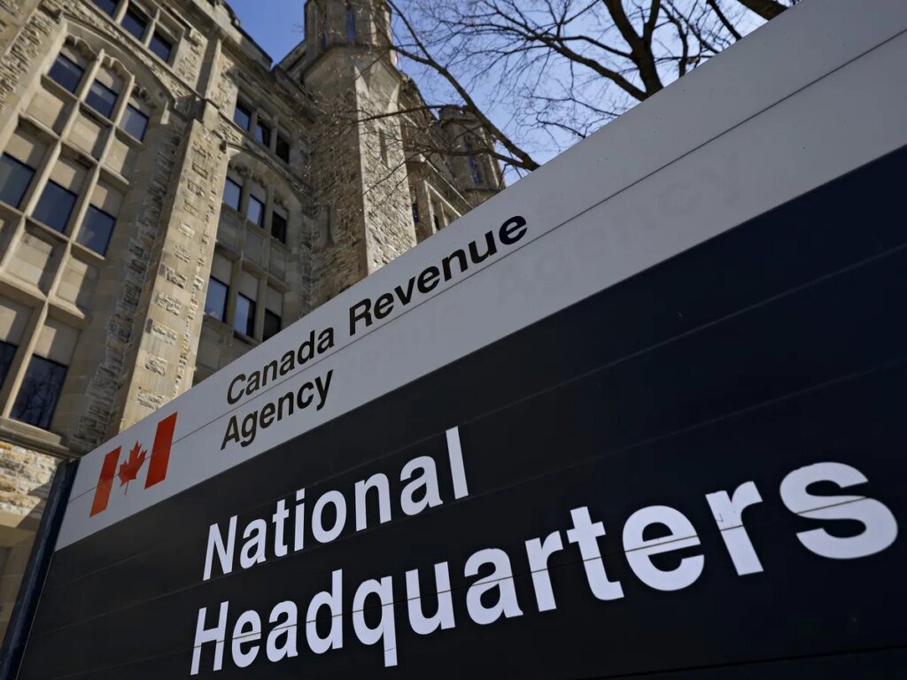 Scammers are pretending to be from the CRA. This is how the agency says you can spot them