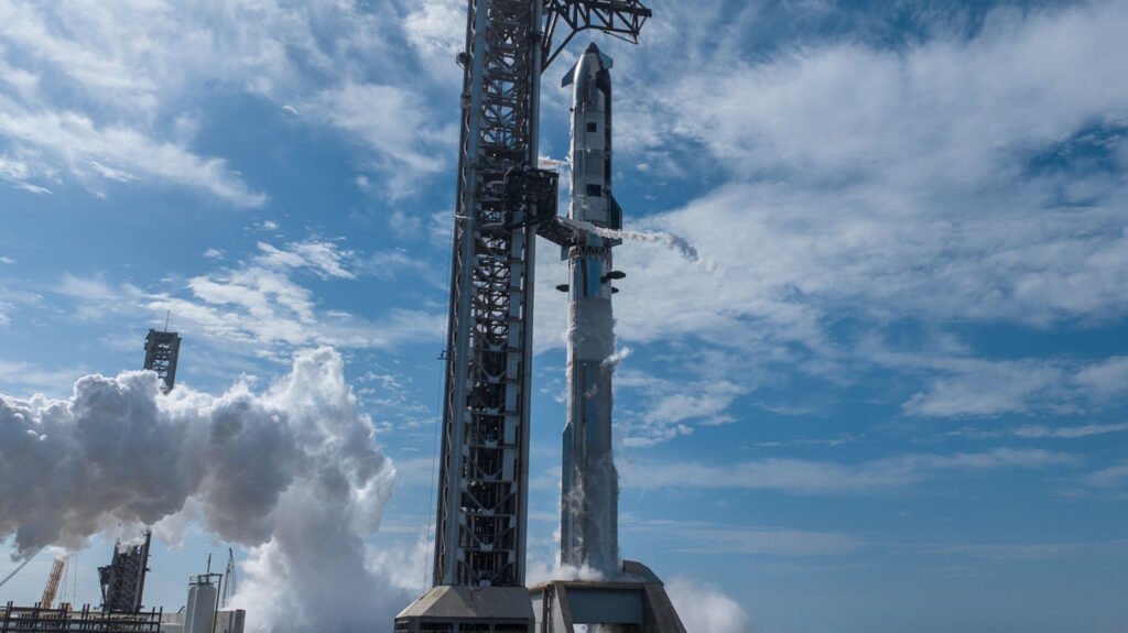 SpaceX Will Launch Starship V3 For Its First Test Flight Today SpaceX Will Launch Starship V3 For Its First Test Flight Today