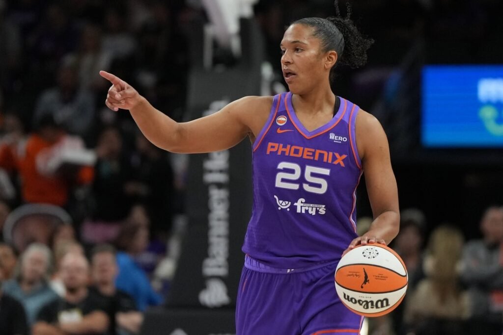 Sparks, Mercury both seeking more 'punch' on defense