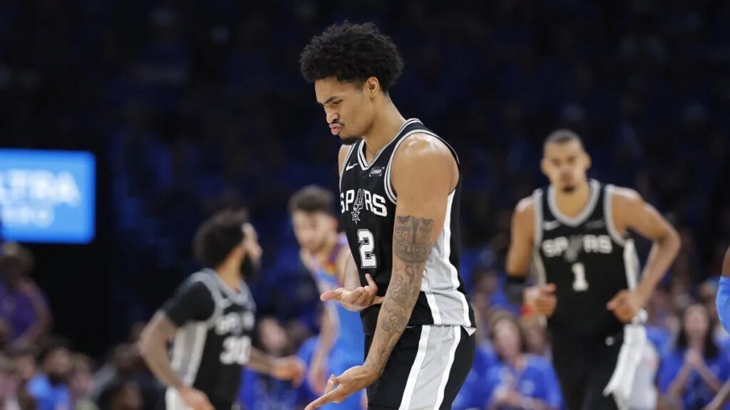 Spurs end Thunder's title defense, reach first NBA Finals since 2014