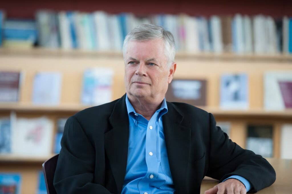 Stephen Kinzer, historian: ‘Any government that comes to power on the back of the United States will lack legitimacy’ | International Stephen Kinzer, historian: ‘Any government that comes to power on the back of the United States will lack legitimacy’ | International