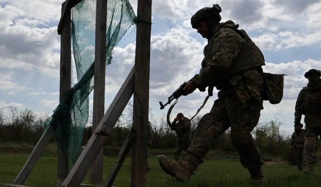 Supporters of bill to aid Ukraine and sanction Russia hit number to force House vote