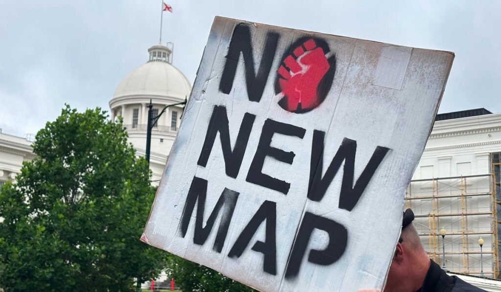 Supreme Court backs Alabama in push to erase Democrat-friendly congressional map