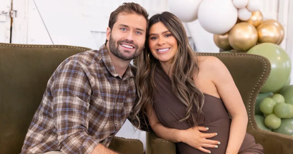 Taylor Paul and Dakota Mortensen’s Custody Battle Explained Taylor Paul and Dakota Mortensen's Custody Battle Explained