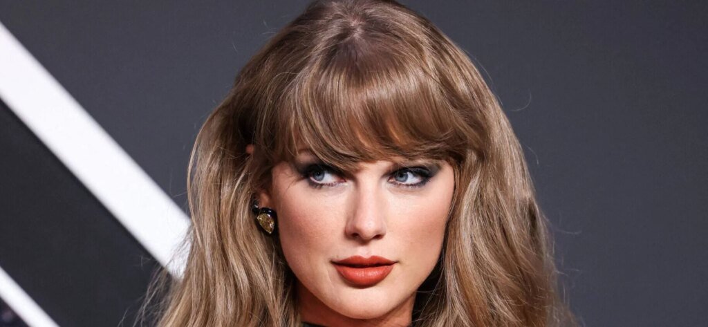 Taylor Swift Turns Heads In Lace For Date Night With Travis Kelce