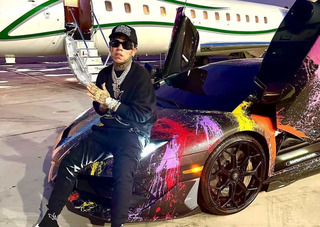 Tekashi 6ix9ine Drops ‘Sex9ine’ and the Tagline Says It All Tekashi 6ix9ine Drops ‘Sex9ine’ and the Tagline Says It All