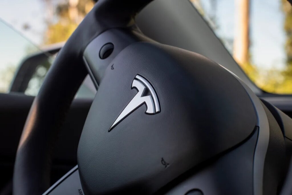 Tesla’s Full Self-Driving software is creeping into Europe Tesla's Full Self-Driving software is creeping into Europe