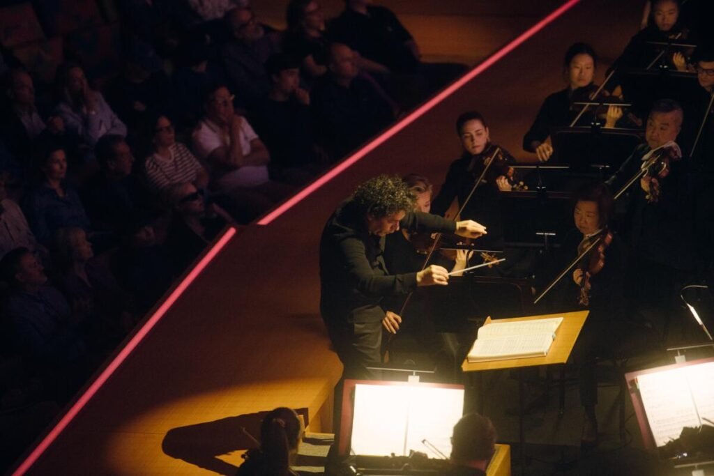 The Walkure, Gustavo Dudamel y Frank Gehry en el Disney Hall – Celebrity Land The Walkure, Gustavo Dudamel y Frank Gehry en el Disney Hall – Celebrity Land