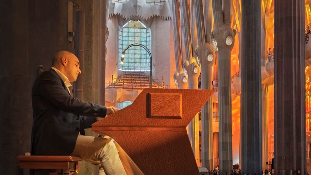 The organ is back: How a fiendishly complex Baroque instrument has become fashionable again | EPS