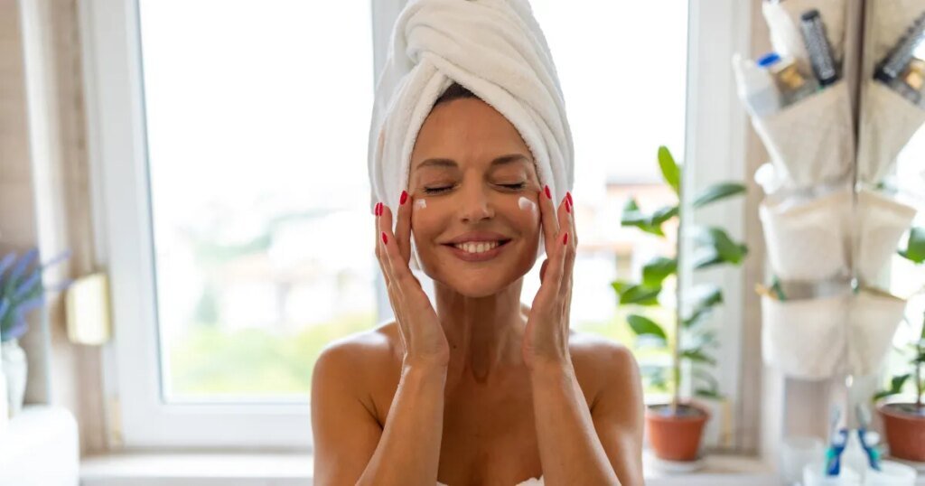 This French 'Emergency Cream' Stops Skin From 'Freaking Out'