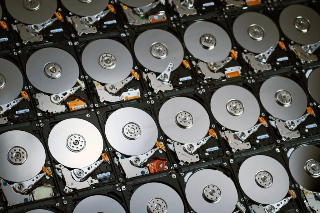 This is what some of the world’s largest banks of malware look like stacked as hard drives This is what some of the world's largest banks of malware look like stacked as hard drives