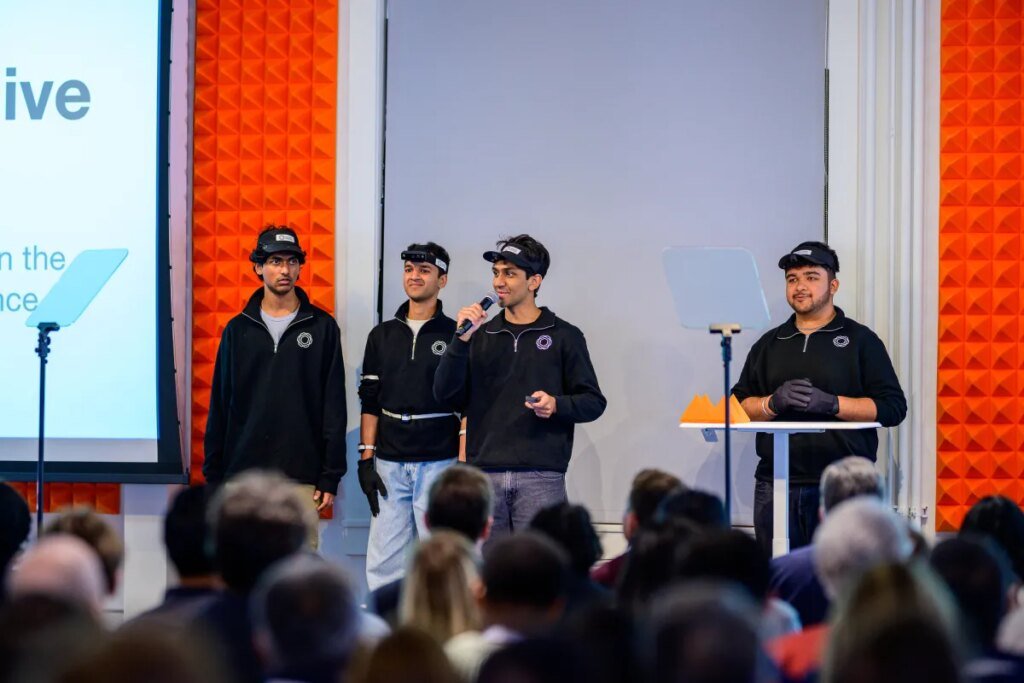 This startup is betting India’s gig economy can train the world’s robots This startup is betting India's gig economy can train the world's robots