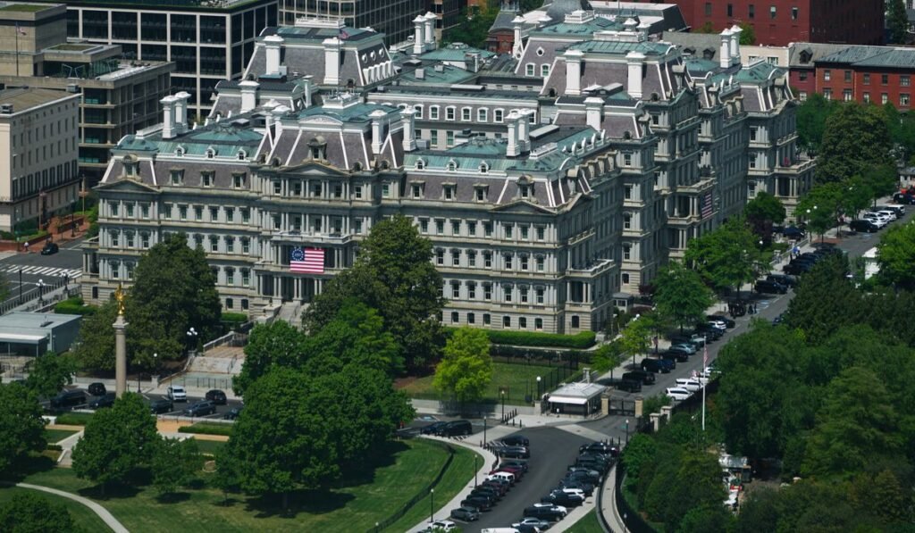 Trump’s plan to paint the Eisenhower office building could cost at least $7.5M, the White House says