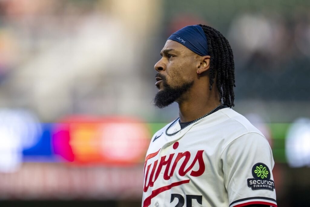 Twins’ Byron Buxton (hip) scratched prior to finale vs. Marlins Twins' Byron Buxton (hip) scratched prior to finale vs. Marlins