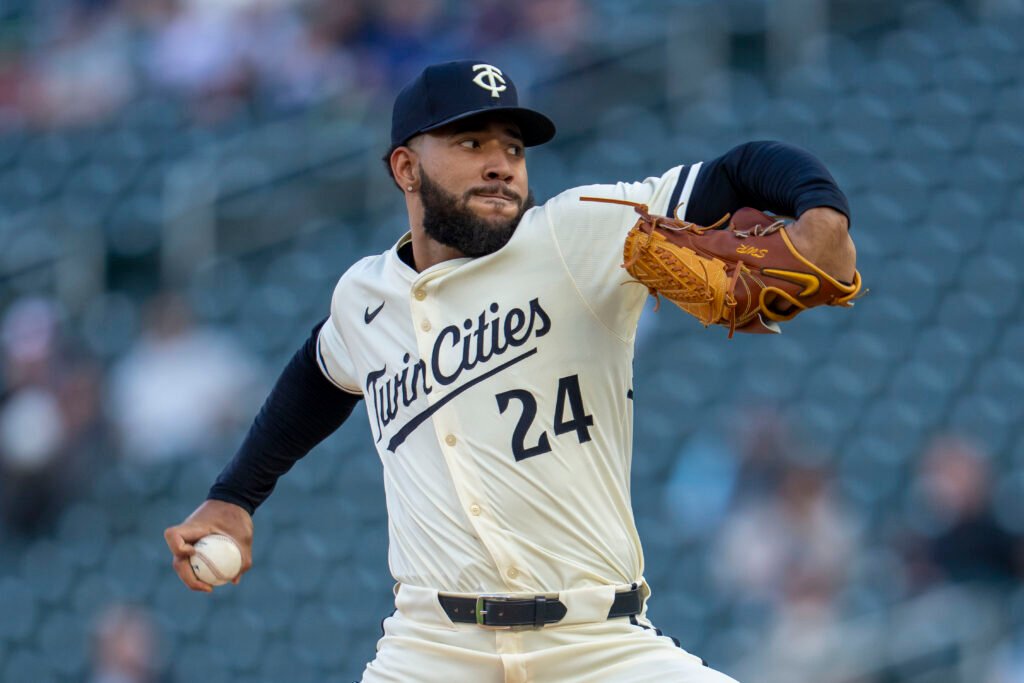 Twins Notes: Woods Richardson, Rojas, Lewis Twins Notes: Woods Richardson, Rojas, Lewis