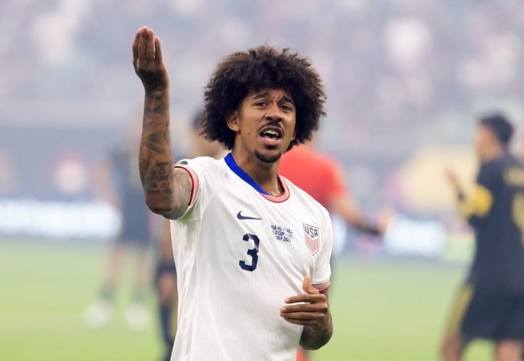 USMNT D Chris Richards tears two ankle ligaments USMNT D Chris Richards tears two ankle ligaments
