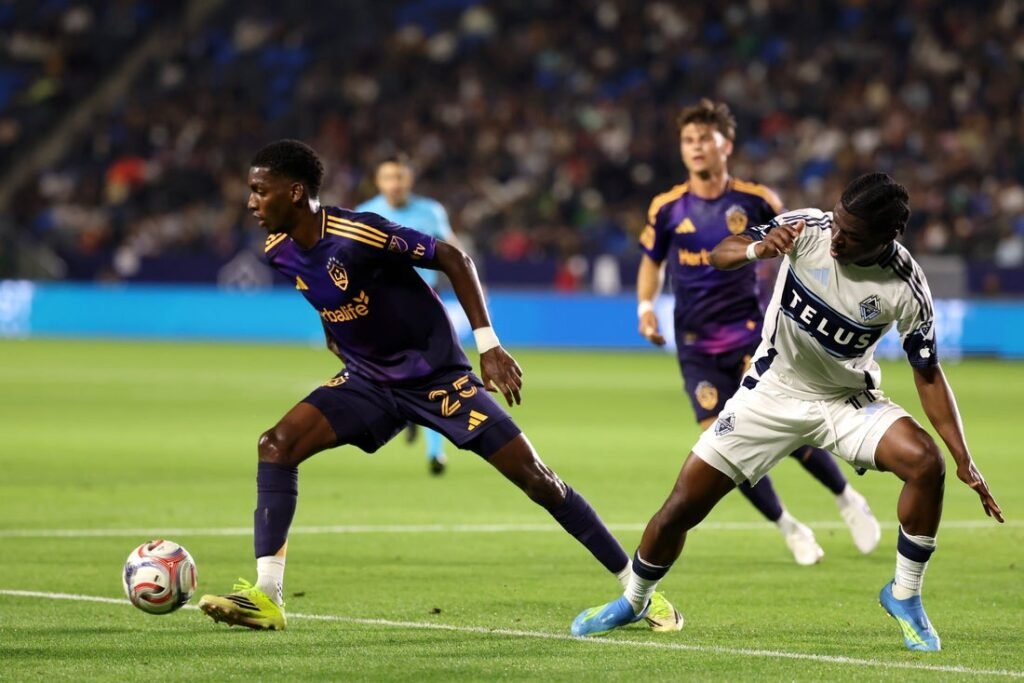 Vancouver's late equalizer earns draw at LA Galaxy