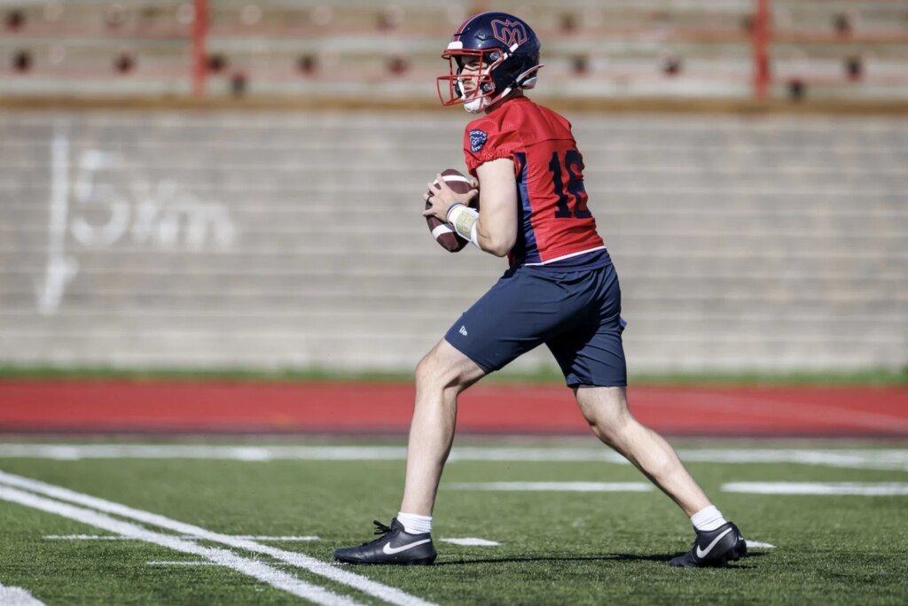 Veteran CFL quarterback Dustin Crum chose Montreal Alouettes over B.C. Lions