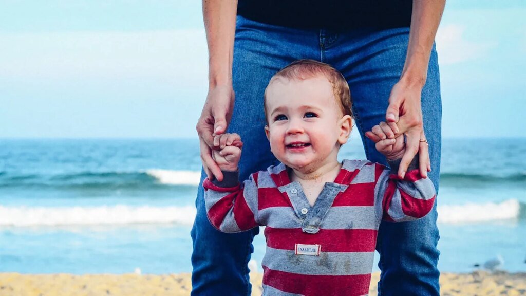 Want to raise successful kids? Harvard research says it all comes down to 1 simple word