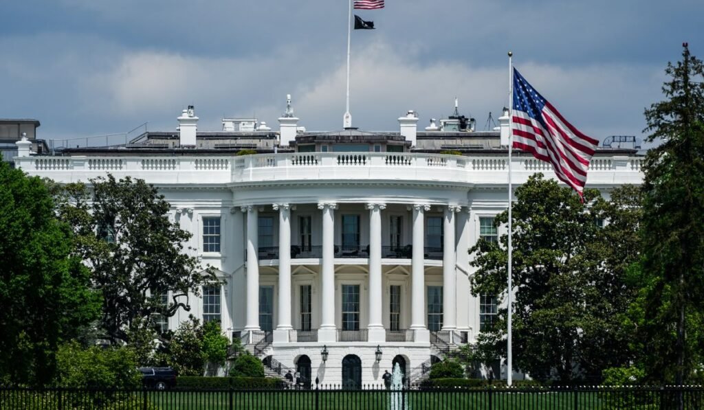 White House gives unprecedented look at systems that prevent deleting messages, documents