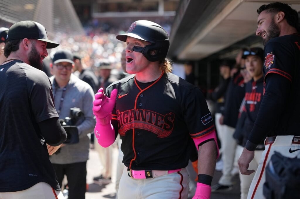 White Sox, Giants eager to land final blow in series rubber game White Sox, Giants eager to land final blow in series rubber game