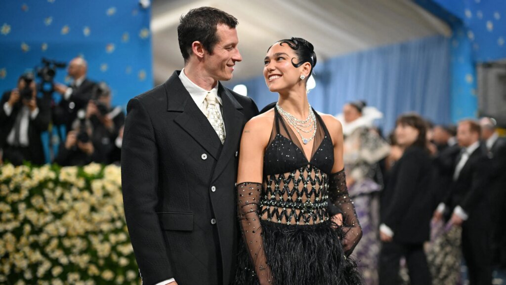 Who Is Callum Turner? 5 Things to Know About Dua Lipa’s Husband – Hollywood Life Who Is Callum Turner? 5 Things to Know About Dua Lipa’s Husband – Hollywood Life