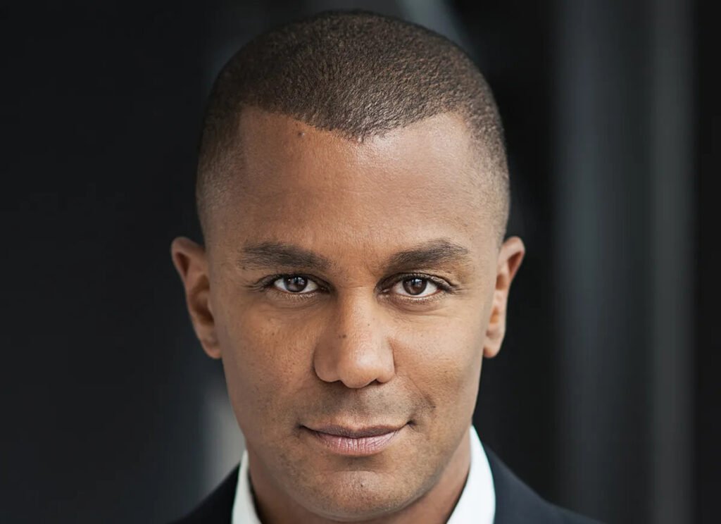 Yanic Truesdale firma con Mainstay Entertainment – Celebrity Land Yanic Truesdale firma con Mainstay Entertainment – Celebrity Land