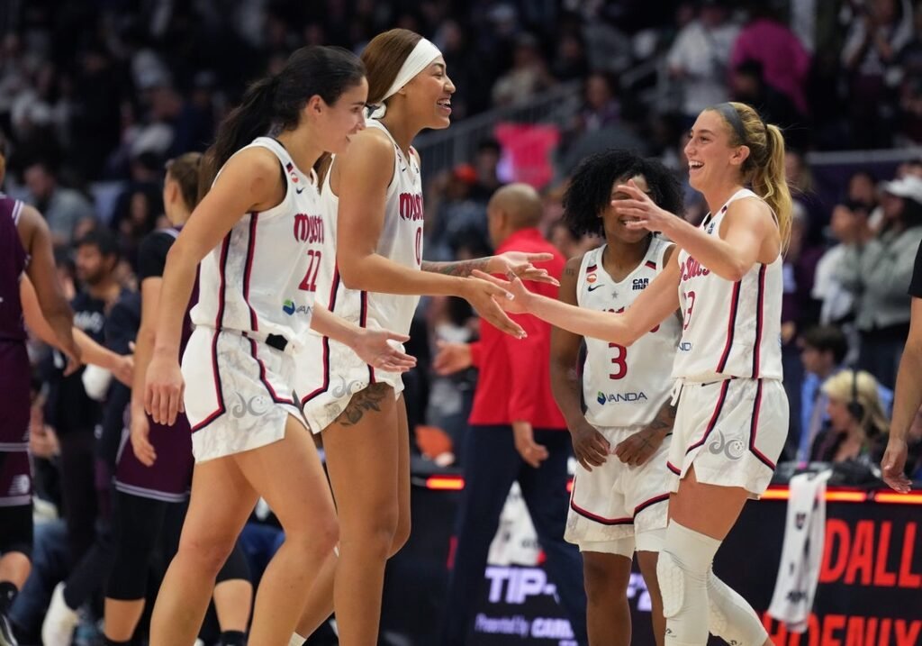 Youthful Mystics seeking rare win against Liberty Youthful Mystics seeking rare win against Liberty