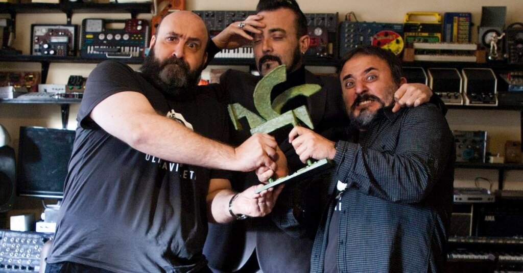 elDiario.es estrena una nueva temporada del mítico podcast ‘Catástrofe Ultravioleta’ en exclusiva para socios