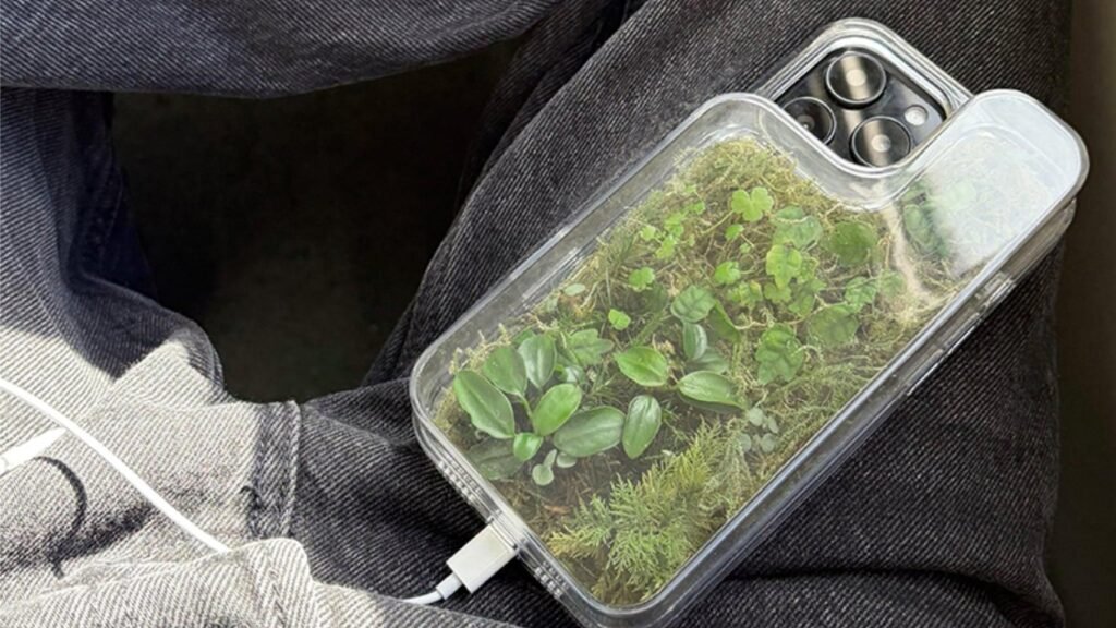 esta funda para tu iPhone incluye plantas vivas que no tienes que cuidar