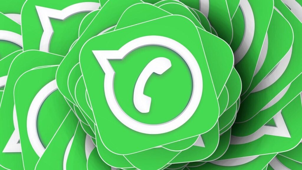 ya prueba la opción de reaccionar a los mensajes con stickers