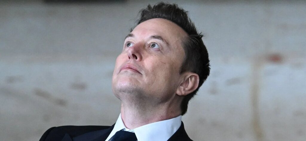 ‘SNL’ Veteran Calls Out Elon Musk Over Lupita Remarks
