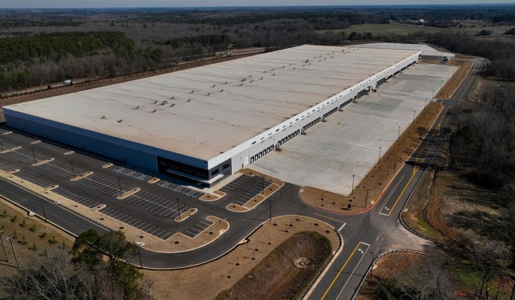 Federal officials plan to offload some warehouses purchased for immigrant detention Federal officials plan to offload some warehouses purchased for immigrant detention