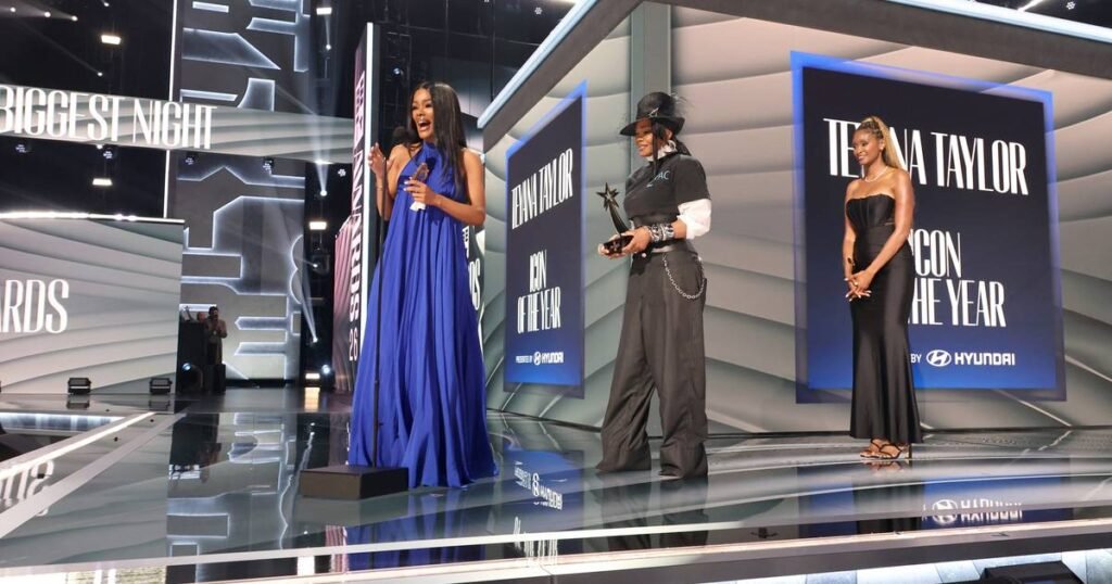 5 momentos que hicieron de los premios BET 2026 uno para los libros
