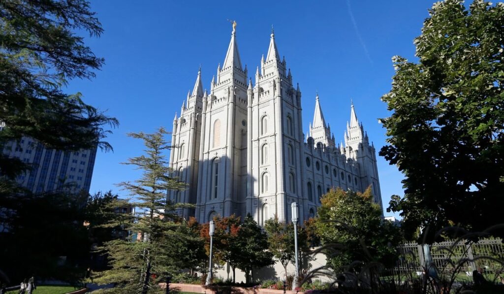 A Pentagon list overhaul puts Mormon church’s Christian identity back in the spotlight A Pentagon list overhaul puts Mormon church’s Christian identity back in the spotlight