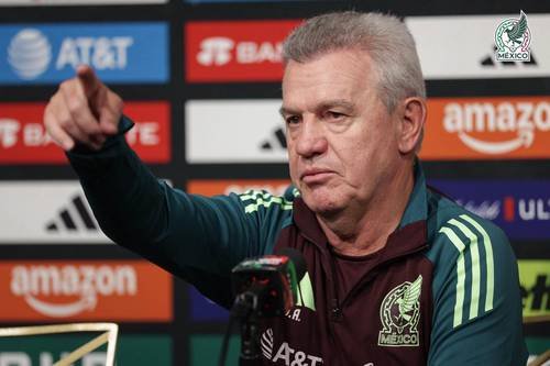 Aguirre sigue sin definir el cuadro titular y reconoce complejidad de rivales del Tri Aguirre sigue sin definir el cuadro titular y reconoce complejidad de rivales del Tri