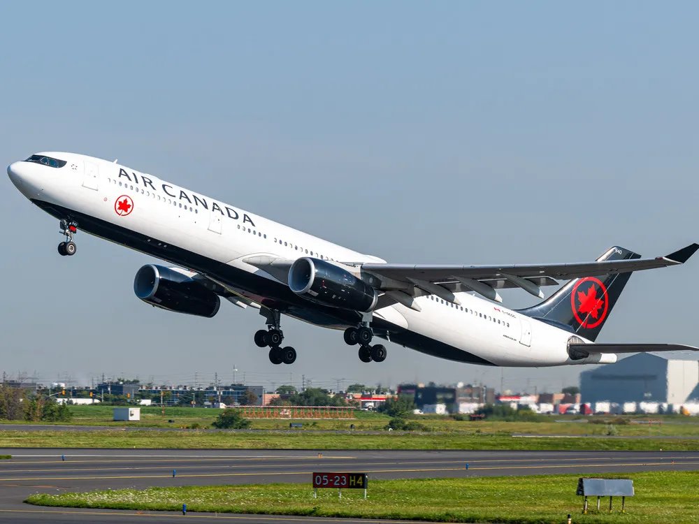 Air Canada pilot under investigation for flying without proper licence Air Canada pilot under investigation for flying without proper licence